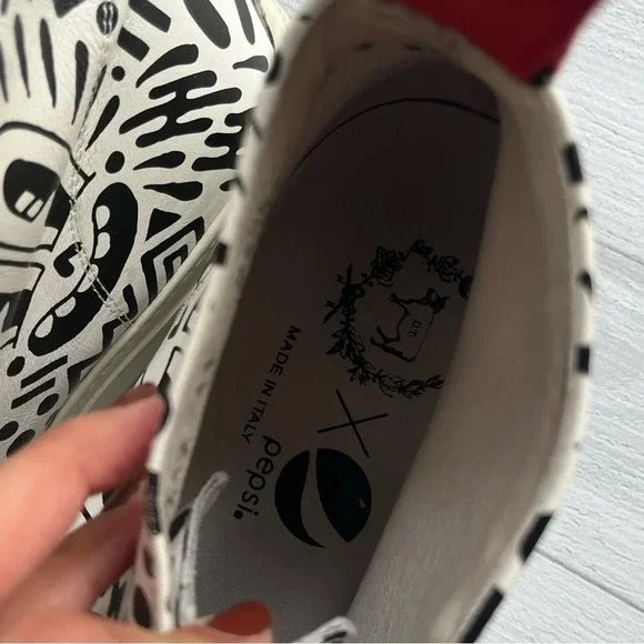 RARE DEL TORO x PEPSI LIVE FOR NOW Eduardo Hattie Graffiti Chukka Sneakers Sz 11 - Picture 10 of 11